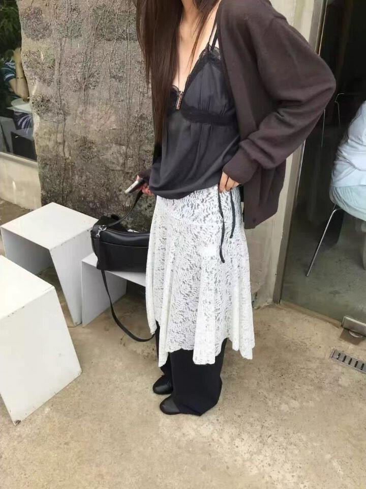 Camiseta de Moda con Cuello en - Resin Vat reseña y precio