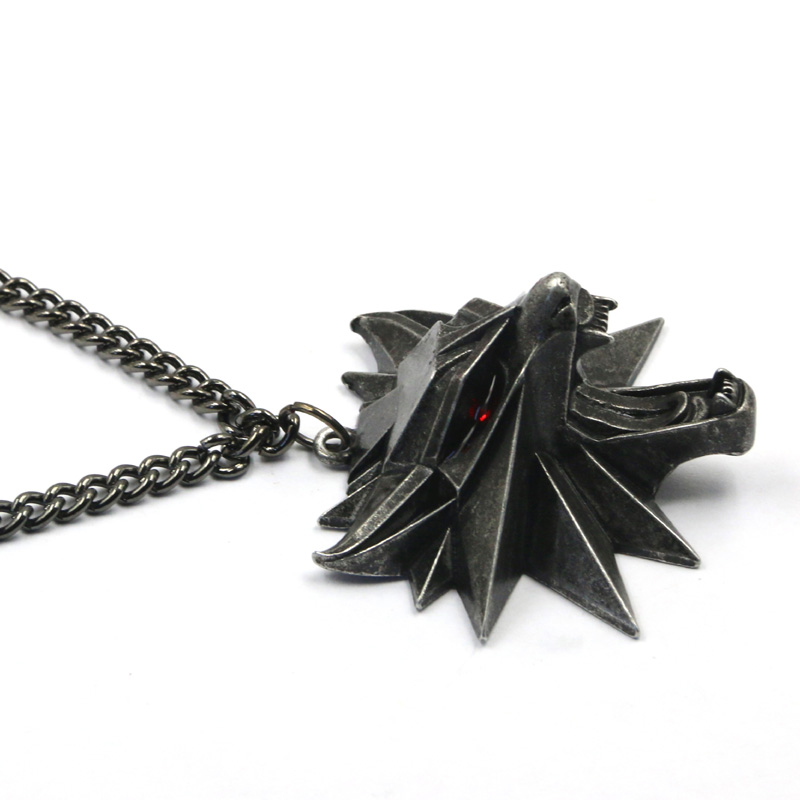 Collar con colgante de medalló - Cobra Extruder reseña y precio