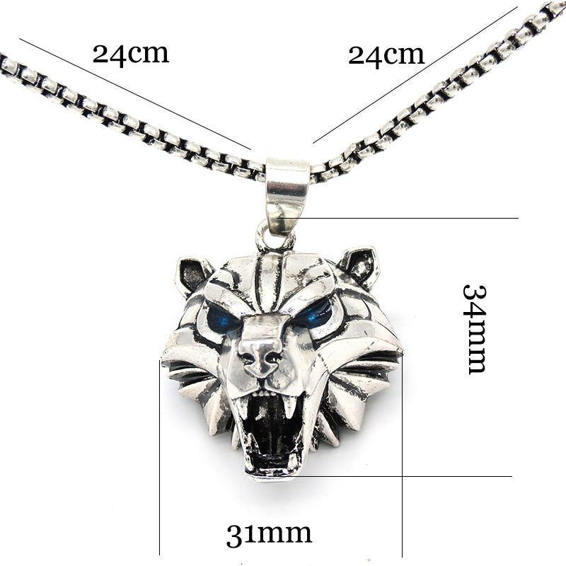 Collar con colgante de medalló - Cobra Extruder reseña y precio